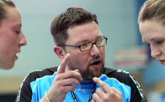 Die Entwicklung soll weitergehen: Trainer Thomas Zeitz hofft bei Handball-Drittligist SG Bretzenheim auf eine nachhaltige Nachwuchsarbeit.