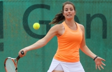 Lisa Becker ist die herausragende Spielerin im Team des TV Mainzer Sand. Auch im wichtigen Duell gegen TVGG Igel steuerte die Spitzenspielerin zwei Siege zum umjubelten Klassenverbleib bei.