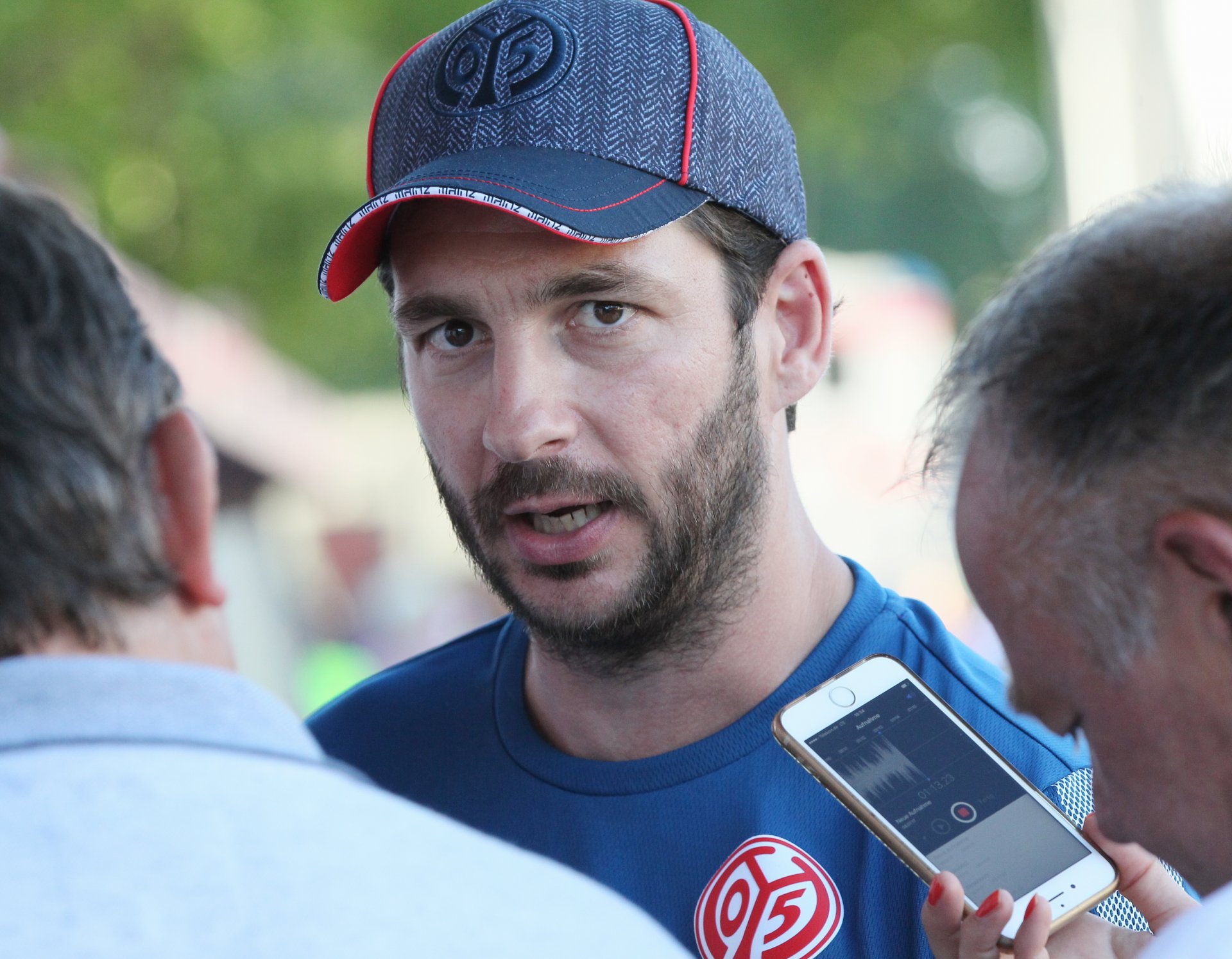 Sein erstes Interview nach seinem ersten Testspiel als 05-Cheftrainer: Sandro Schwarz zog nach dem 2:1 gegen Alemannia Aachen ein differenziertes Resümee.