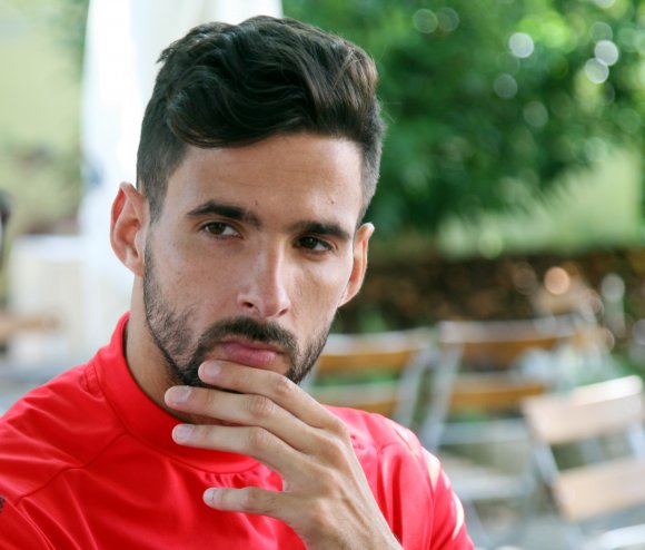 Die Bundesliga ist für Kenan Kodro eine gute Alternative zu seiner Heimat Spanien, um weiter in einer starken europäischen Liga spielen zu können.