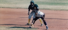 In den ersten Begegnungen waren die Tornados noch Favorit, aber wie hier Eddie Martínez bei der Begegnung gegen die Tornados 1998, änderten sich die Verhältnisse recht bald.