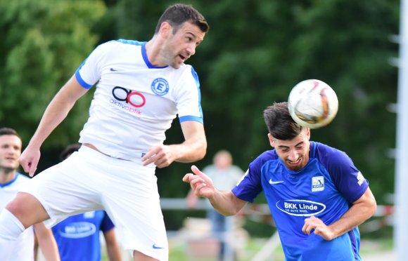 Will mit dem TSV Schott in der Regionalliga bestehen:Neuzugang Arif Güclü (r.).