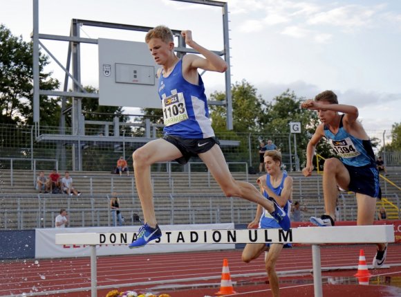 Sven Wagner beendete die DM sowohl über 2000 Meter Hindernis als auch über 3000 Meter als Jahrgangsbester.