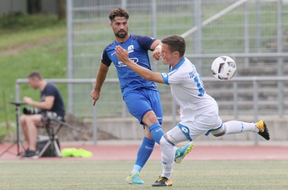 Nach den spielstarken Hoffenheimern bekommen es Necmi Gür (l.) und der TSV Schott am Freitag am Randes des Westerwalds mit dem TSV Steinbach zu tun.