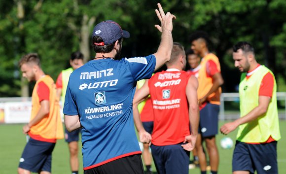 Bereit für drei Punkte: Sandro Schwarz gibt am Samstag sein Bundesligadebüt.