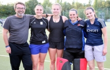 Um gleich vier neue Spielerinnen konnte Ersin Yurtöven den von Martin Knußmann-Siemon übernommenen Kader aufstocken: Neu im Regionalligatem sind (v.l.) Joana Röhricht, Sina Pateisky, Erica Rademacher und Sabine Schretter.