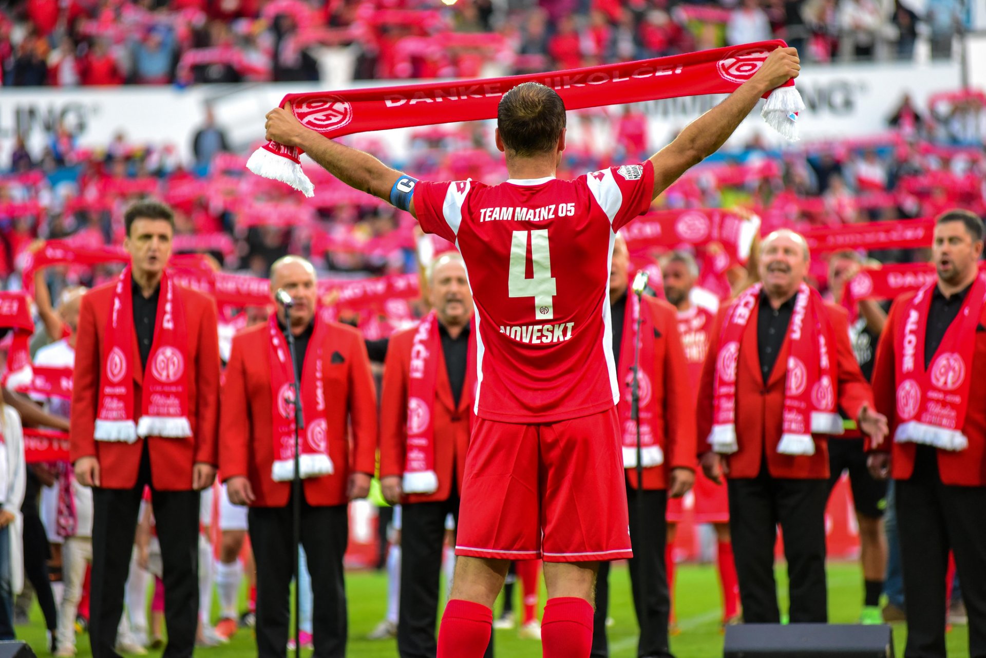 …die Mainzer Hofsänger brachten ihr Ständchen dar…