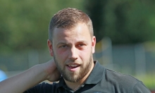 Der erste Dreier ist eingefahren: Matthias Güldener feierte mit Aufsteiger FC Basara im dritten Anlauf den ersten Sieg in der Bezirksliga. Und der fiel mit 5:1 gegen den SV Gimbsheim gleich üppig aus.
