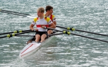 Halten Ausschau nach der Medaille, die sie am Sonntag gewinnen wollen: Jason Osborne und Moritz Moos.