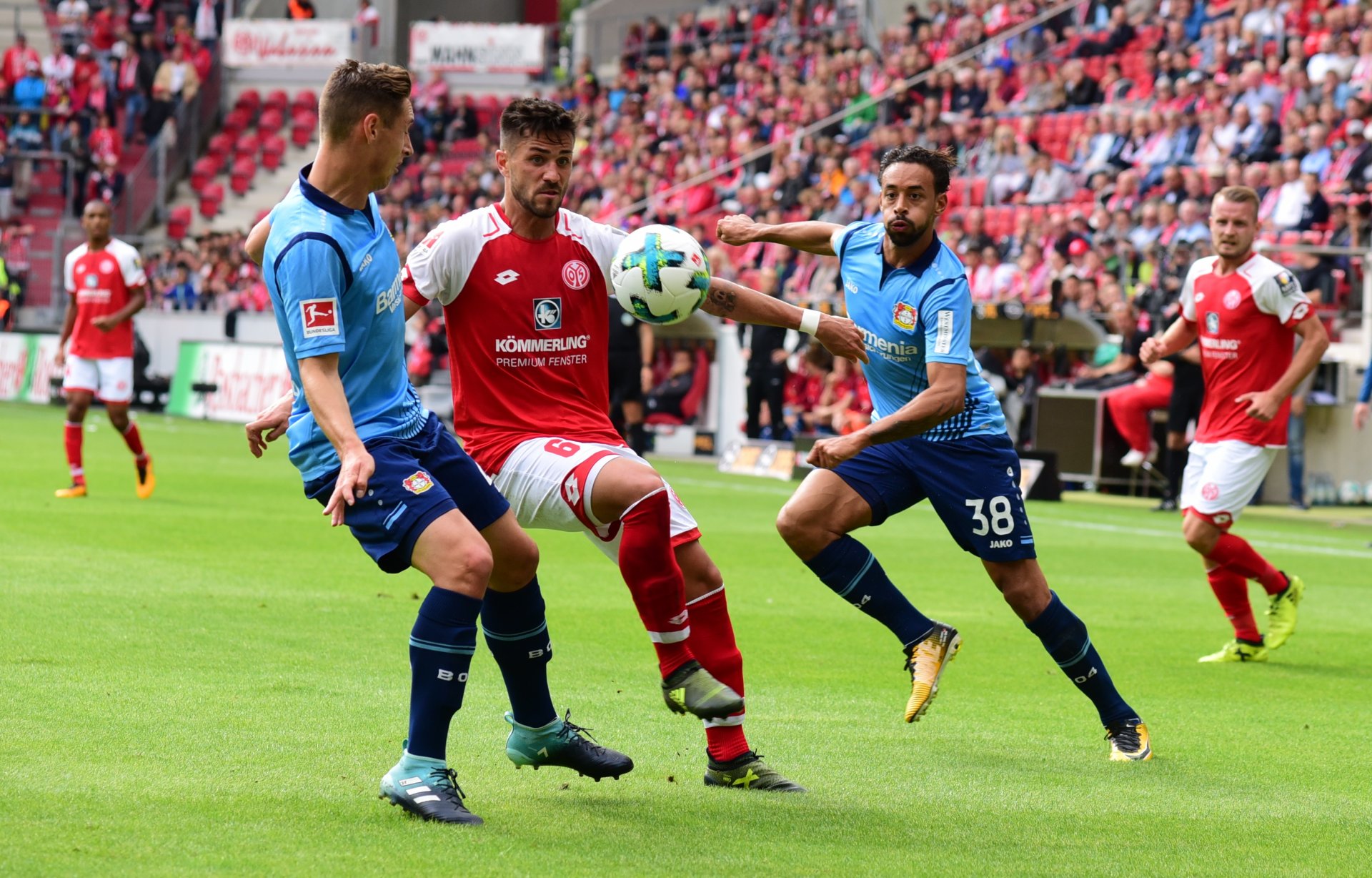 Serdar war zur Halbzeit für den nach einem Tritt von Dominik Kohr an der Wade verletzten Danny Latza gekommen.