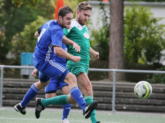 Felix Rentschler (l.) ist wieder einsatzbereit. Für seine TSG Bretzenheim 46 soll es gegen den VfR Grünstadt diesmal besser laufen als beim 1:4 vor knapp einem Jahr.