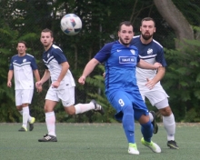 Pascal Kalbfuß ist durch sein Tor gegen den SV Geinsheim erst der zweite Mombacher Offensivspieler in dieser Saison nach Felix Zaucker, der ins Tor getroffen hat.