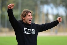 Hofft auf einen Sieg und ein Derby: Kayhan Cakici, Trainer der TuS Marienborn.
