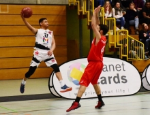 Kam in Karlsruhe mit einer Bänderdehnung davon: Aaron Orth.