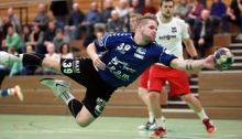Ob in der Horizontalen oder von der Siebenmeterlinie: Die starke Verwertungsquote von Kreisläufer Kevin Knieps sicherte den Sportfreunden Budenheim den fünften Saisonsieg im sechsten Spiel.