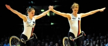 Mit einer Weltklasseleistung von 158,19 Punkten setzten sich Sandra Sprinkmeier (l.) und Katrin Schultheis beim ersten Rheinhessenpokal vor den ebenfalls starken Thürmer-Schwestern durch. 