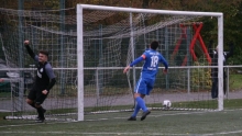 Abgedreht: Wieder einmal hat Michael Widera den Führungstreffer für den VfB Bodenheim erzielt und macht sich auf zur Feierminute