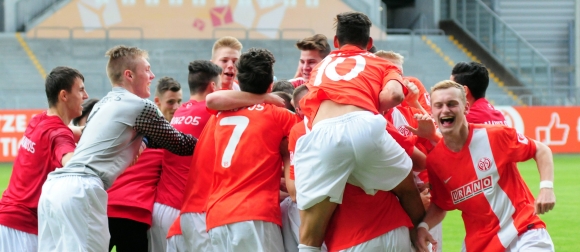 Eine Mannschaft mit einem besonderen Spirit: „Mit viel Demut, viel Akribie, viel Einsatz und ganz einfachen Arbeitsmitteln haben wir viel erreicht“, sagt Meikel Schönweitz.