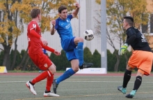 Janek Ripplinger (M.) will am Mittwochabend mit dem TSV Schott ins Pokalhalbfinale. 
