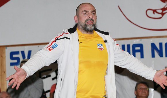 Der Nackenheimer Trainer Cengiz Cakici freut sich auf das Ende der Rückrunde und blickt gespannt auf die Auslosung des Achtelfinales.