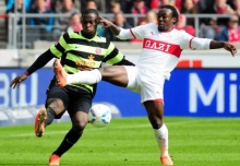 Ab sofort wieder im 05-Trikot: Anthony Ujah (l.). 