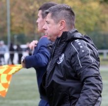 Jürgen Collet kann mit dem bisherigen Verlauf seiner ersten Saison beim VfB Bodenheim nicht zufrieden sein. Einen Abgang in der Winterpause plant er trotz eines Angebotes von Verbandsligist Alemannia Waldalgesheim nicht.