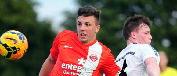 Dreifacher Torschütze für die 05-Amateure: Dennis Franzin.