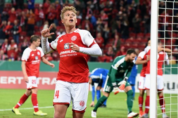 Im Pokalspiel gegen Holstein Kiel schoss Viktor Fischer zwei Tore für den FSV Mainz 05. Mehr werden es nicht werden.