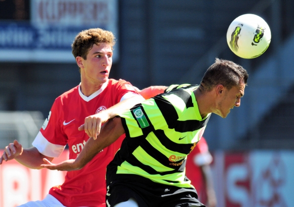 Zunächst als Sechser, dann als Innenverteidiger gehörte Manuel Schneider fast drei Spielzeiten lang zum Stamm der 05-Amateure...