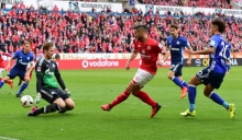 Beim 0:1 gegen Schalke in der vorigen Saison vergaben die Mainzer unter anderem solche Chancen wie Danny Latza.