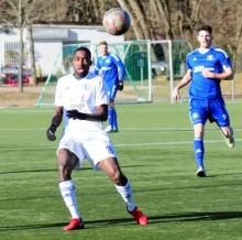 Einen Sieg und eine Niederlage hat „Raoul“ Dalmeida bislang im Gonsenheimer Trikot erlebt. Am Samstag strebt der Winterzugang mit seinem neuen Verein einen weiteren Auswärtsdreier an.