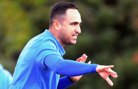 Da mochte Babak Keyhanfar noch so viele Anweisungen geben: Beim SV Gonsenheim lief nach dem dritten Gegentreffer nichts mehr zusammen.