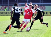 Nicht immer nur Lappe: Auch von anderen Offensivkräften wie Benjamin Trümner erwartet Trainer Thomas Krücken Offensivpower. Zu beweisen im vorletzten Regionalligaheimspiel gegen Röchling Völklingen.
