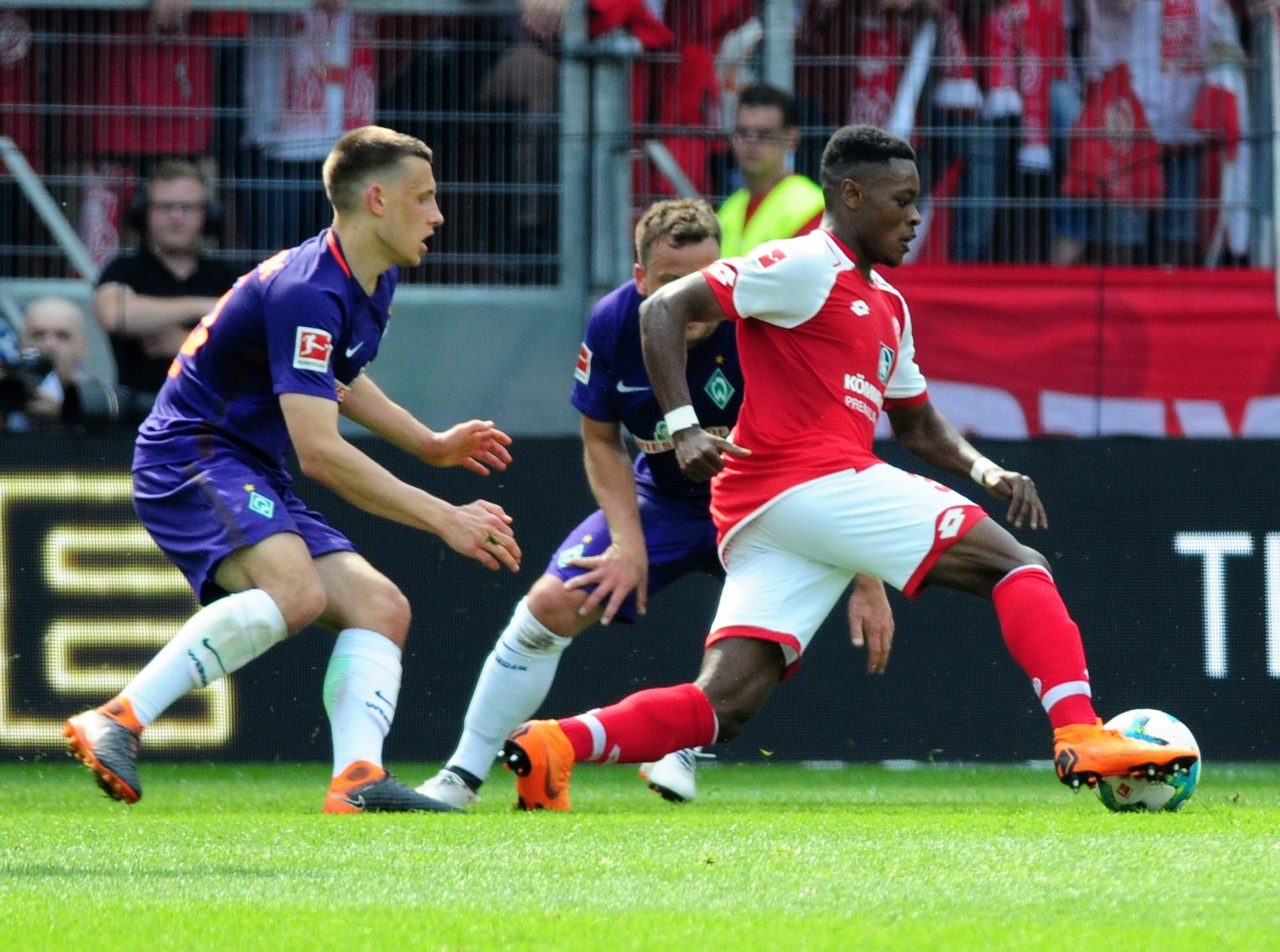 Zum dritten Mal hintereinander in der Anfangself, zum ersten Mal ohne Tor: Ridle Baku.