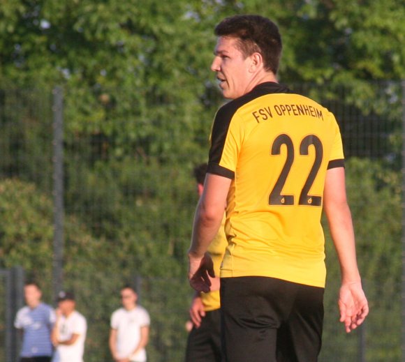 Der Doppelpack von Marc-Kevin Marx in Framersheim sicherte dem FSV Oppenheim den Aufstieg in die Bezirksliga.