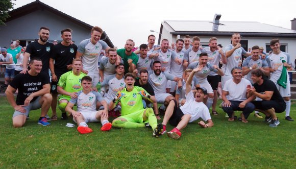 Das sind die Durchmarschierer: Die TuS Marienborn kam zum Saisonbeginn aus der Bezirksliga zurück in die Landesliga und steigt erstmals in ihrer Geschichte in die Verbandsliga auf.