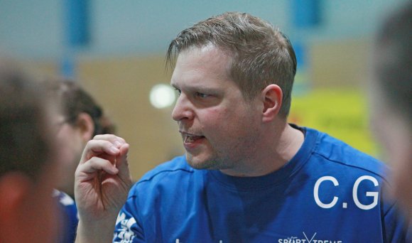 Schwört seine Handballerinnen schon jetzt auf die kommende Saison ein: SG-Trainer Christian Grzelachowski.