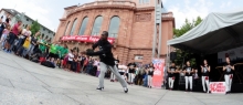 Auch die Streetdance-Formation „A.C.I.M“ beteiligte sich am Aktionstag des Fanprojektes für Toleranz und gegen Homophobie.