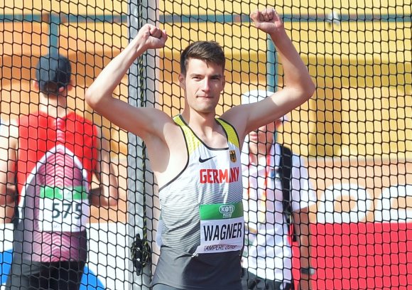 Na also, es geht doch: Im Diskuswurf steigerte Manuel Wagner sich auf 44,74 Meter und meldete sich im Wettkampf zurück.