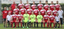  Der Kader der SVW Mainz für die Bezirksligasaison 2018/19. Oben (v.l.): Manager Helmut Heiser, Nico Huber, Dominik Higi, Julian Peters, Vincent Gotthardt, Max Sutor, Matthias Wincek, Claudius Neuser. Mitte (v.l.): Trainer Michael Horn, Kotrainer Jochen Walter, Thomas Mirkes, Benedikt Arndt, Yannick Lehmann, Ertan Cinar, Patrick Brachmann, Matthias Decker, Daniel Wolf, Betreuer Emil Poller. Unten (v.l.): Betreuer Irmbert Schuler, Julian Hornetz, Tim Gabel, Torwarttrainer Axel Schulze, Paul Bienefeld, Marcel Raab, Samis Heiser, Simon Günsch, Betreuer Jobi Protz.