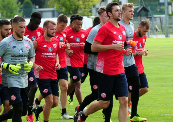 Den Auslaufweg kennen die 05er aus dem Effeff, an den Laufwegen in der Offensive arbeiten sie noch.