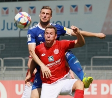 Karl-Heinz Lappe führte in den ersten beiden Saisonspielen mit der U23 des FSV Mainz 05 ein mühsames Stürmerdasein. Auf die bisher fehlenden Räume für Konter hoffen die Mainzer am Dienstagabend bei den Offenbacher Kickers.