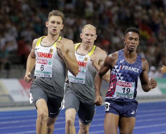 Der Franzose Ruben Gado gewann das 1500-Meter-Rennen, Arthur Abele (M.) wurde Europameister, und Niklas Kaul freute sich über einen vierten Platz mit 8220 Punkten.