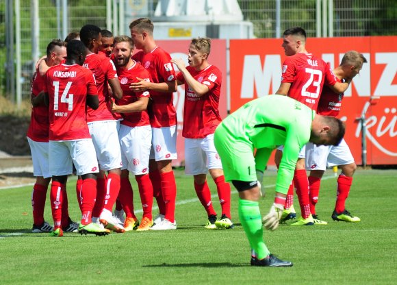 Erst am dritten Spieltag begann die U23 des FSV Mainz 05 mit dem Toreschießen. Nach dem Sieg in Offenbach und den beiden Treffern gegen Wormatia Worms scheint das Problem überwunden, nun geht es in Homburg darum dranzubleiben.