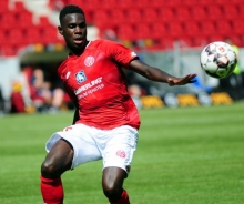 Ist gesetzt: Moussa Niakhaté soll am Samstag in der Innenverteidigung spielen.