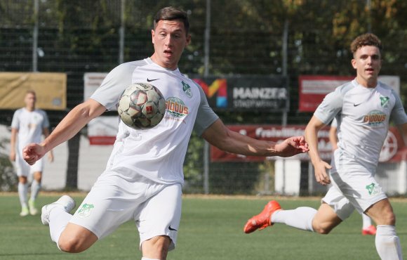 Jannik Kern gab nach ersten Auswärtsauftritten in Liga und Pokal nun auch sein Heimdebüt im Trikot der TuS Marienborn. Von seiner Drüsenerkrankung fühlt er sich gut erholt.