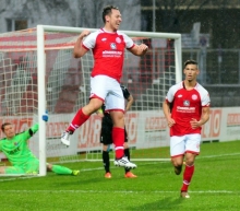 Das einzige Mainzer Tor in zwei klar verlorenen Begegnungen in der vergangenen Saison mit den TSV Steinbach erzielte Karl-Heinz Lappe im März beim 1:4 im Bruchwegstadion zum 1:1-Ausgleich.