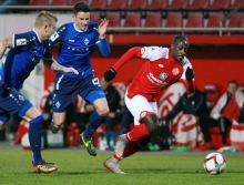 Trotz zweier Tore gegen den späteren Vizemeister reichte es für Christian Kinsombi und die Mainzer U23 im Februar nicht für einen Punktgewinn gegen Waldhof Mannheim. Das erste Heimspiel des Jahres ging mit 2:4 verloren.