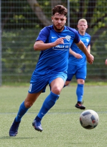 Denis Mavric brachte Fortuna Mombach in Gundersheim mit 1:0 in Führung.