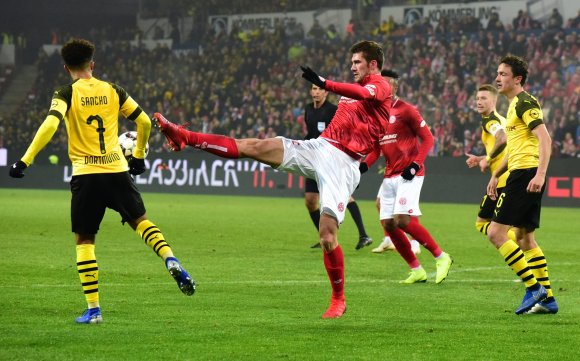 Keine Punkte trotz einer Topleistung gab es am Samstagnachmittag für Kapitän Stefan Bell und den FSV Mainz 05.